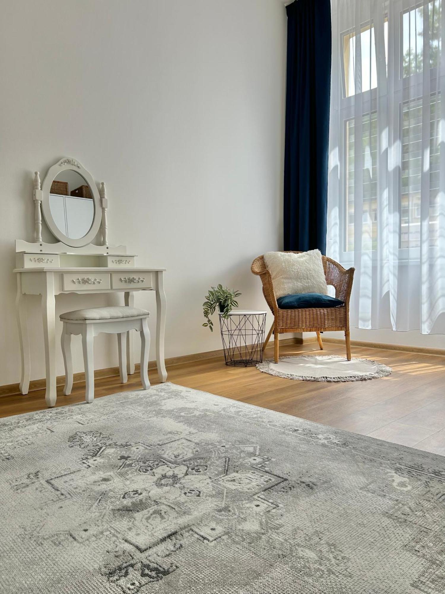Apartment Dita Karlovy Vary Bagian luar foto